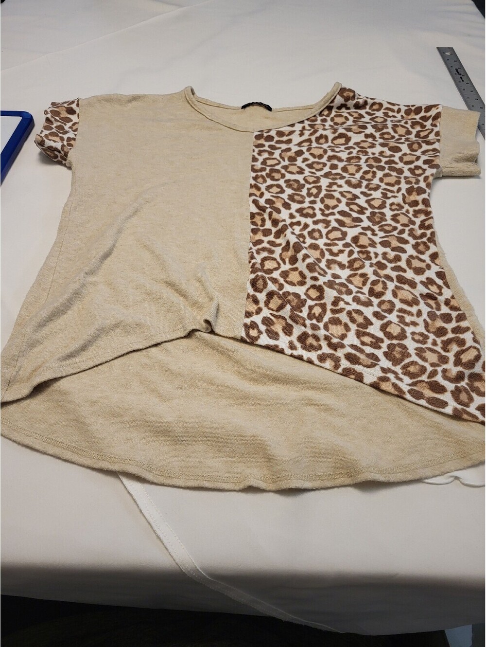 Beige and Leopard Print Short Sleeve Top, Size Medium